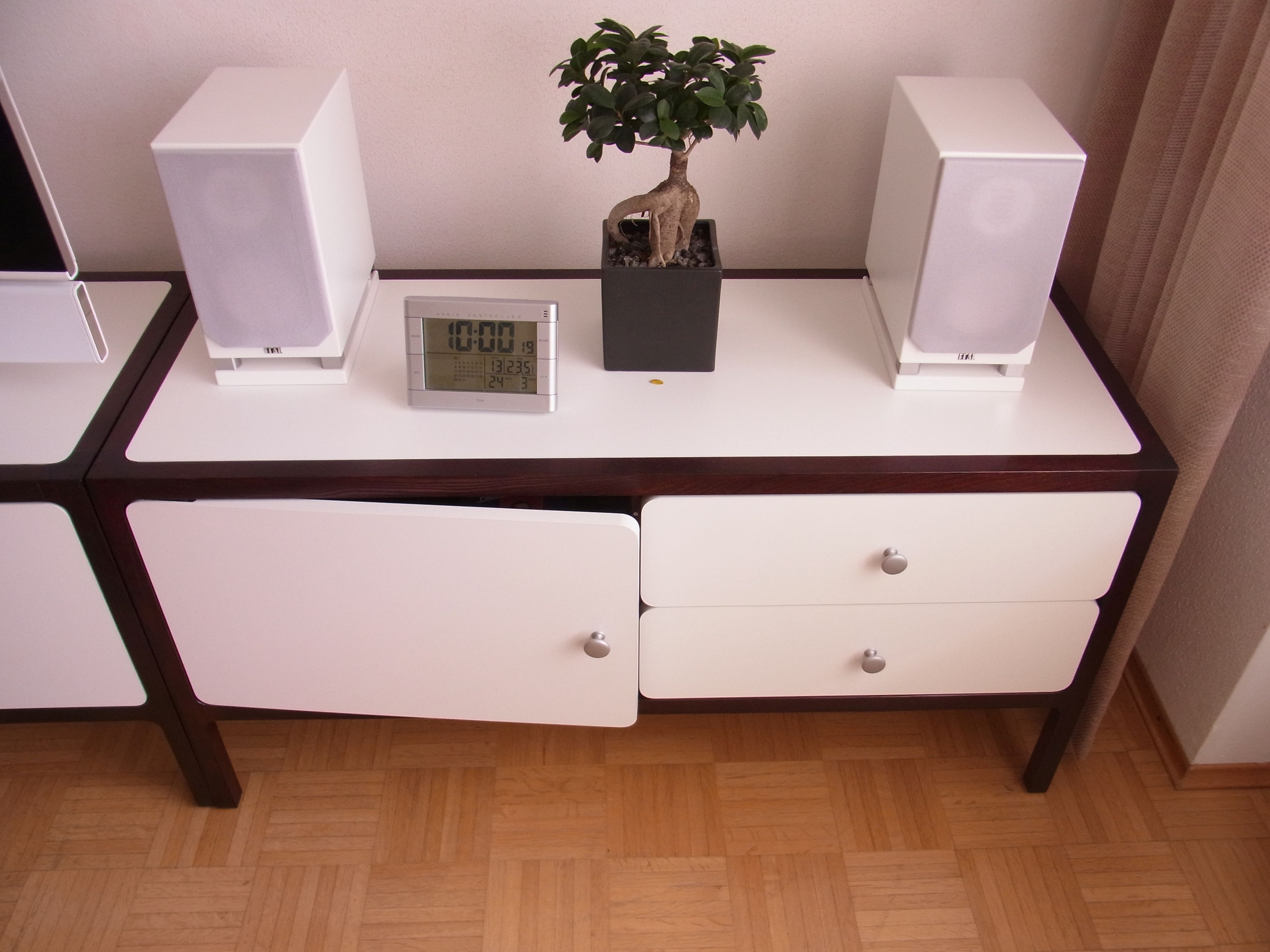 Sideboard